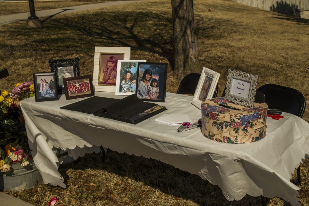 Tracy Samuels, Tulsa Missing and Lost, Tulsa, Glenpool, Oklahoma, Volunteer, Balloon Release, Bouquet Toss, Laurie Biby, Wilderness Advocate, Sapulpa, Tulsa River Parks